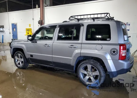 2017 Jeep Patriot Latitude z USA, uszkodzony, nr VIN 1C4NJPFA8HD211785